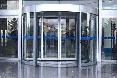 工業(yè)門 高效、安全與耐用的工業(yè)基礎(chǔ)設(shè)施